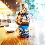 GRILL TAKESHITA - 工場でなく店内で作られるソフトクリームを用いたブラックモンブラン