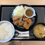 松のや - 料理写真:濃厚カレーソースの本格唐揚定食