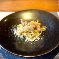 Cucina Italiana 東洞 - パスタ 3 自家製 キタッラ パンチェッタと柿 グリチア風
