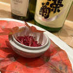 銀座 大石 - 赤キャベツのピクルス