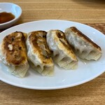 燕三条らーめん潤 - 餃子