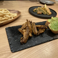 RED ROOM rooftop & grill - 