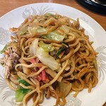 新華園 - 皿うどん750円♪