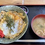 熊の池 - 料理写真:かつ丼