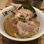 麺屋 猪一 - 出汁そばの白