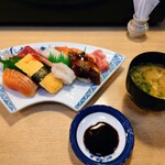 Sushi mi - 令和3年12月 ランチタイム
                        にぎり定食 850円