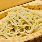 日本橋 蕎ノ字 - ◎ 二八蕎麦。蕎麦粉は静岡の川根本町産の蕎麦粉を使用。