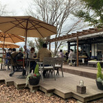 咲くカフェ - ブランケットが用意されていました、テラス席はペット同伴可能の様でした