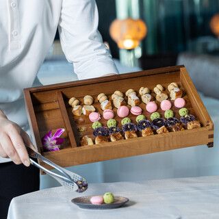 ヨーロッパの小菓子「PICCOLOPASTICCERIA」