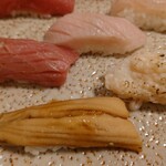 京極寿司 - 鰤のハラミ、本鮪の中トロ、ホッキ貝、煮穴子
