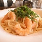 PASTAVOLA - エビと大葉