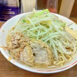 ラーメン二郎 - トロロ 小ラーメン 麺少なめ ヤサイニンニク