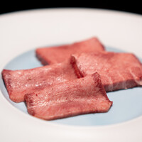 焼肉 牛印 新宿店 - 黒タン2種盛