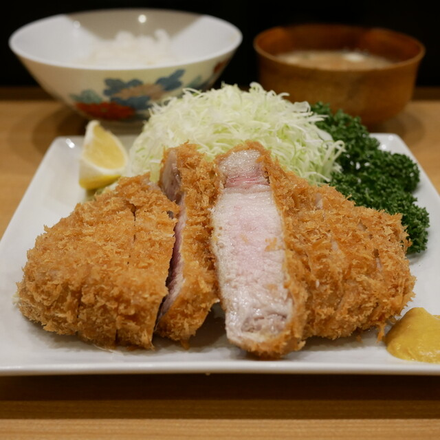 はっとんきゅん つくば本店 | とんかつとんQ