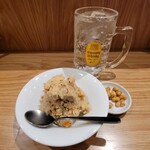 豆富食堂 - スパイスおからポテサラとお通し、レモンサワー