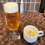 バルストロ キッチン - プレモルとスープ