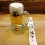 福よし - プレモルで再建に乾杯。