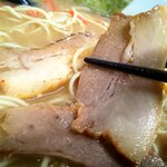 一刀竜 - 炙りの入ったトロトロ叉焼