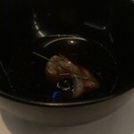 エスキス - 鹿のコンソメと脂