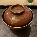 茜坂大沼 - 中身はなんでしょう？