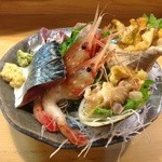 福よし - えびもこんなに大きい。