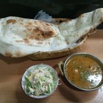 Dhipu Jothi - Bセット(カレー1種類、ナンorライス、サラダ、ドリンク)