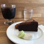 MART - チョコレートケーキ（定番ケーキ）