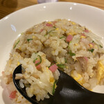 麺屋 たいそん 博多駅前創業店 - Aセットのミニ炒飯350円