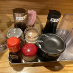 麺屋 たいそん - 卓上