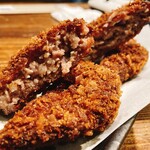 とにかく米にこだわる店 ※米屋 - お肉屋さんのメンチカツ