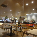 ホテル法華クラブ - 規模の大きいバイキング