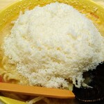 163778469 - 元祖マルキューチーズラーメン(中太麺)(大盛)