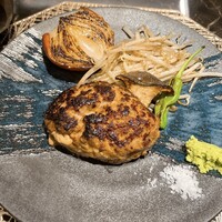 鉄板焼き 太縁 - ハンバーグ（160g）