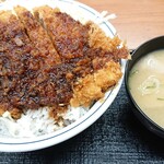 かつや - かつや　ソースカツ丼・豚汁小