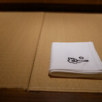 青蓮院門跡前 月おか - 