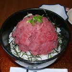 ぢんげる - １日限定１０食の中おち丼￥６３０