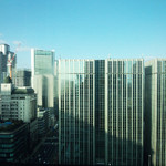 ＨＵＢ - １３階までは、エレベーターが透明。　北側。　高所恐怖症の方は、エスカレーターを使ってね。