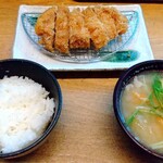 Hiratabokujou - 三元豚とんかつ膳 1,100円、金華豚 豚汁追加 165円 ♪