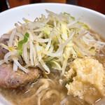 ラーメン二郎 - 少なめラーメン、ヤサイ少なめニンニク
