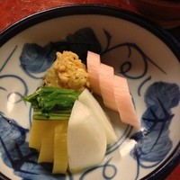 いせ源 - おしんこも美味しい♪