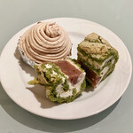 隠れ家ダイニング ソラマ - 抹茶と桜のロールケーキ@断面