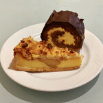 隠れ家ダイニング ソラマ - りんごのガトーバスク、チョコレートロールケーキ