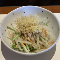 梅の花 横浜スカイビル店 - 豆腐サラダ