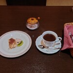 Pittsuriabareji - デザートとホットコーヒー
