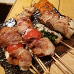 Toukyou Yakitori To Yasaimaki No Mise Hayato To Hinata - 