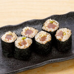 Tsuke tuna seaweed roll