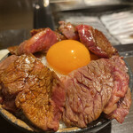 赤身肉とホルモンの店　惣 - 