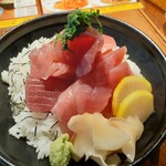 魚屋のマグロ食堂 オートロキッチン - 鉄火丼