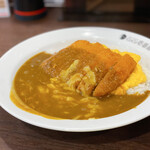 CoCo壱番屋 - 料理写真:チキンカツチーズ400㌘スクランブルエッグ☆