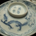 しのはら - 全般的に派手な器はないのですが、それもご主人のこだわりかな。